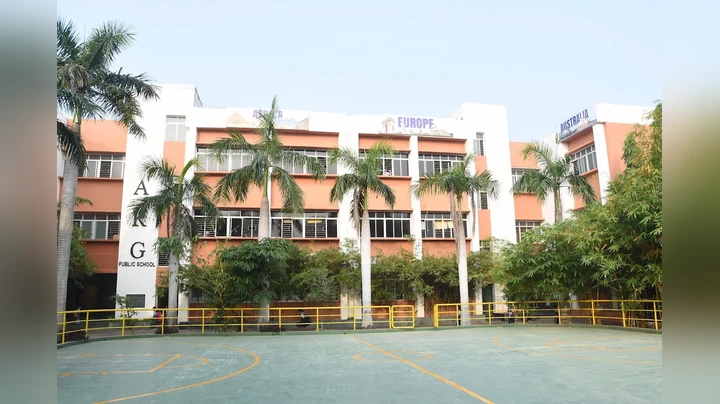 AKG Public School